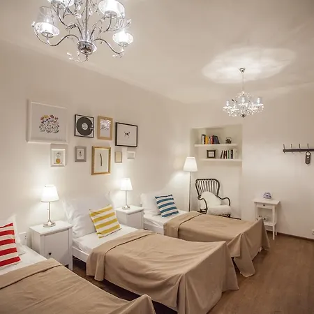 Bed&books Art